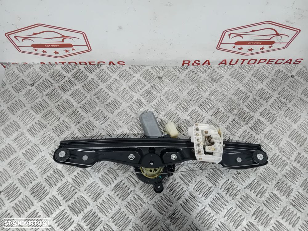 Motor e Elevador de Vidro Porta Trás Esquerdo BMW Série 1 F20 7242555 Original - 2