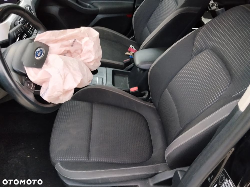Ford Focus - 13