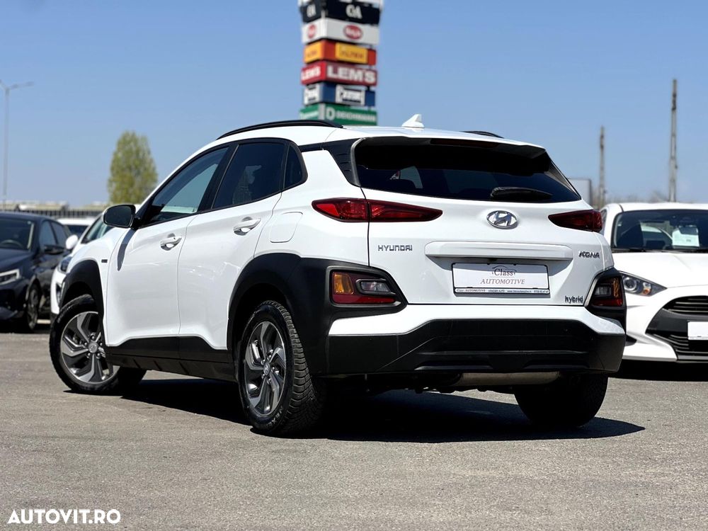 Hyundai KONA - 22