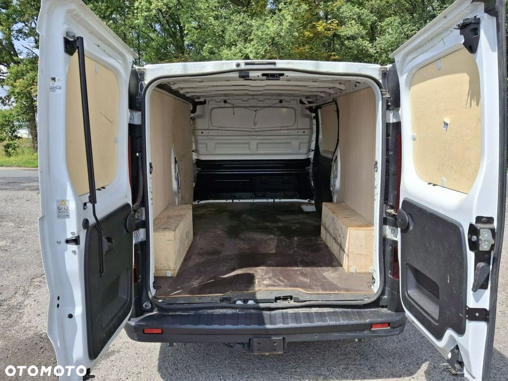 Renault Trafic - 22