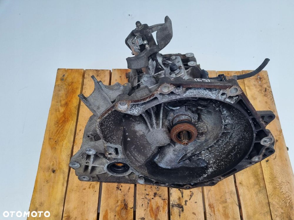 Opel Signum 1.8 16V MANUALNA SKRZYNIA BIEGÓW manual F17C394 - 1