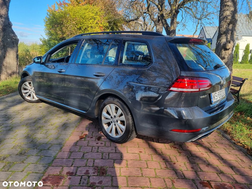 Volkswagen Golf Variant - 4