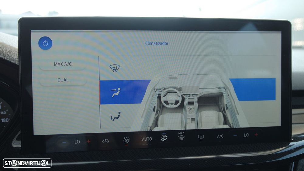 Ford Focus 1.0 EcoBoost ST-Line - 19