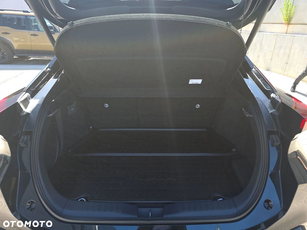 Toyota C-HR 2.0 PHEV Dynamic Force Tokyo Edition - 14