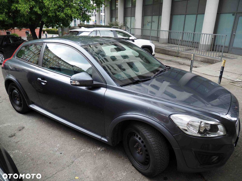 Volvo C30 2.0 Momentum - 1