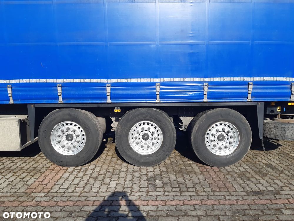 Schmitz Cargobull SCB*S3T - 16