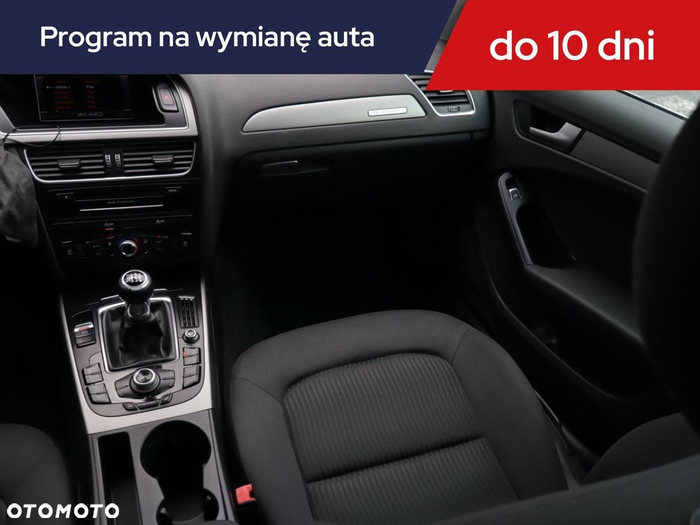 Audi A4 Limousine - 10