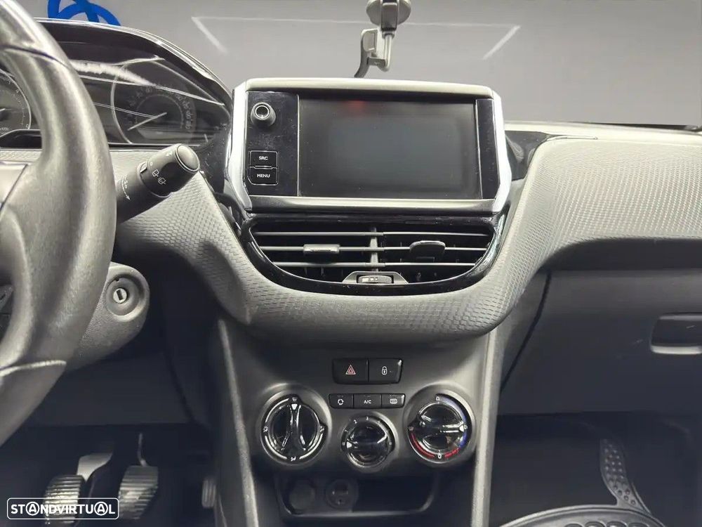 Peugeot 2008 1.6 BlueHDi Style - 10