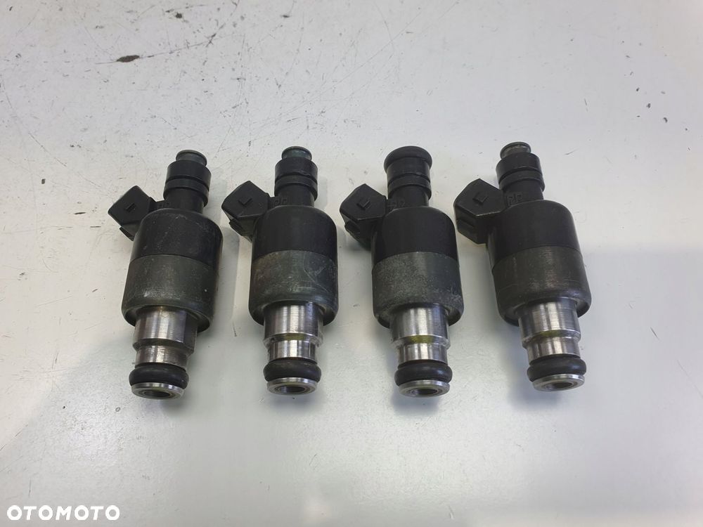 WTRYSKIWACZ Opel Corsa B 1.4 16V _ wtrysk 17089276 - 3