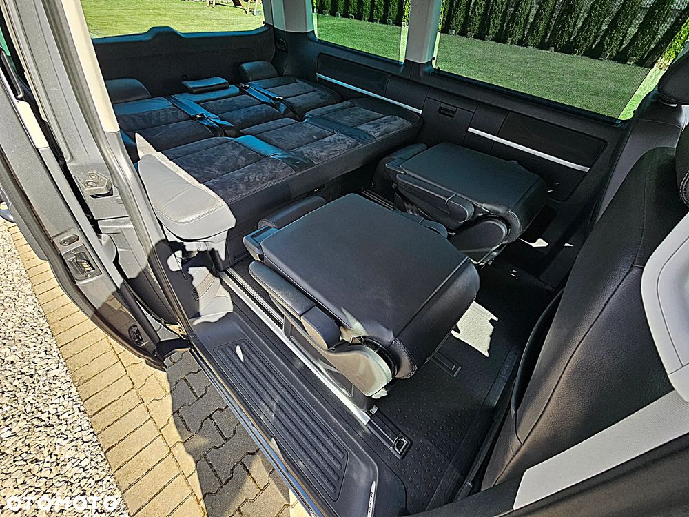 Volkswagen Multivan - 7