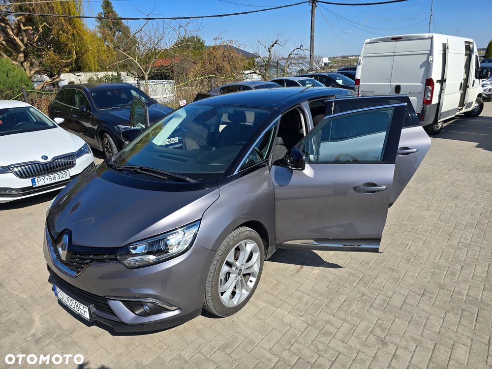 Renault Grand Scenic - 37
