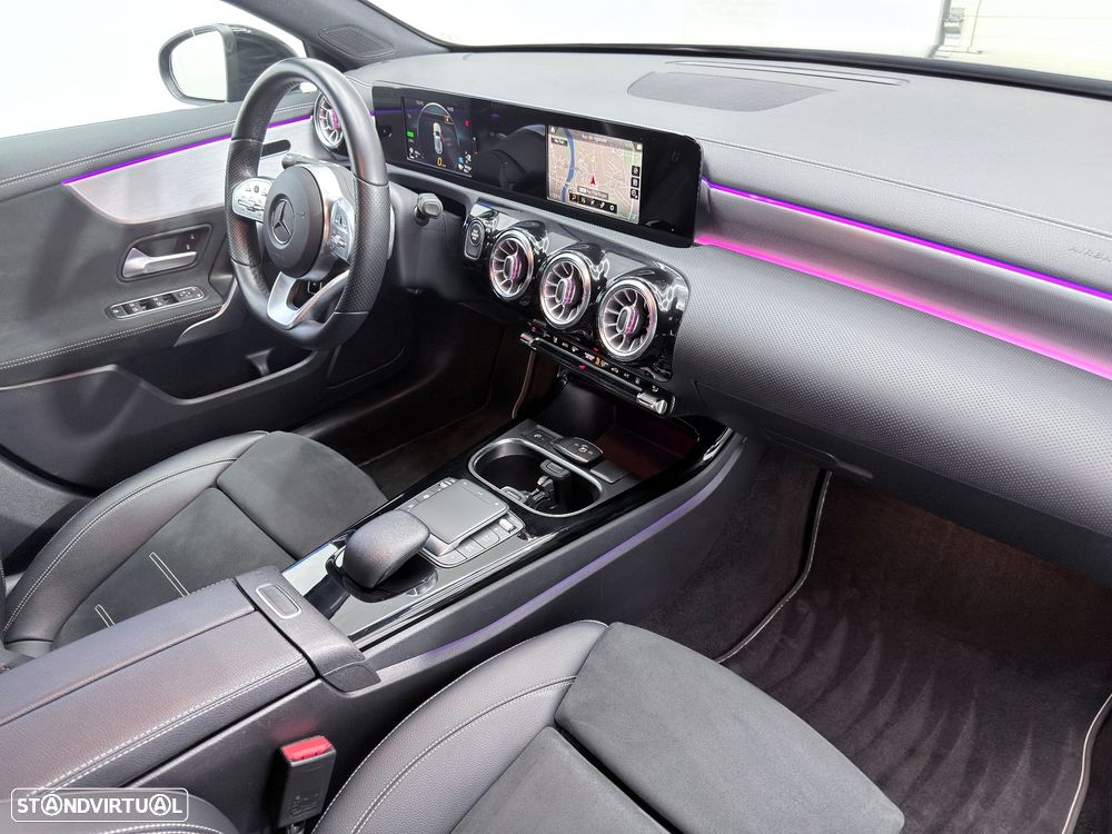 Mercedes-Benz A 250 e 8G-DCT Edition AMG Line - 19