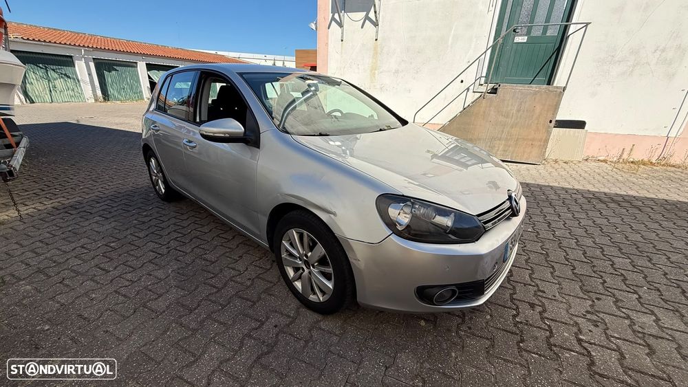 VW Golf 1.6 TDi DPF DSG move - 5