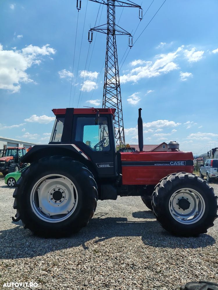 Case IH 1255XL - 3
