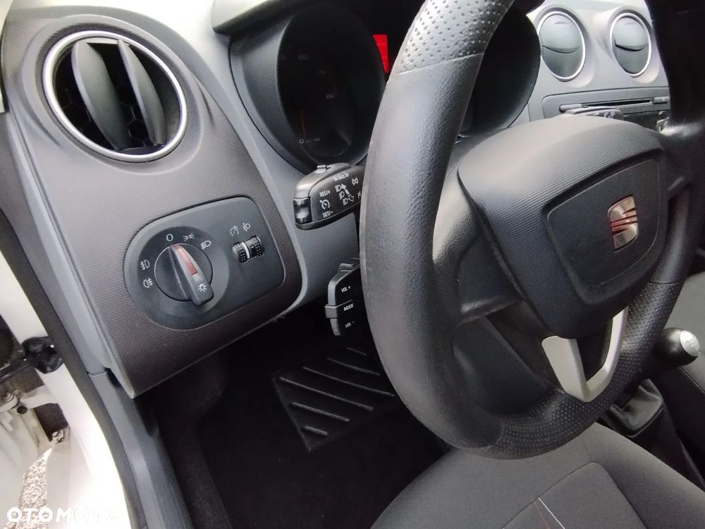 Seat Ibiza 1.4 16V Reference - 31