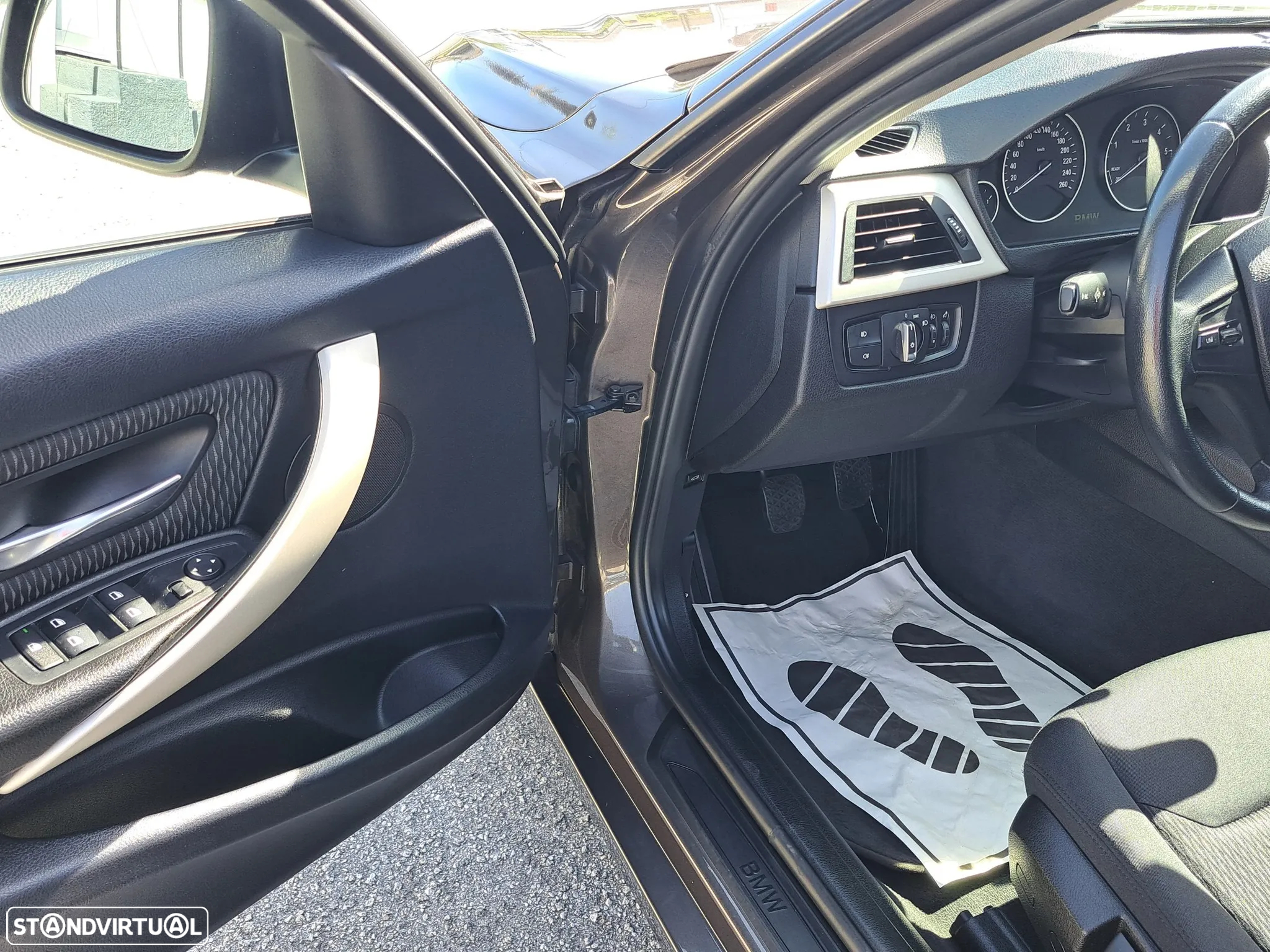 BMW 316 d Touring - 19