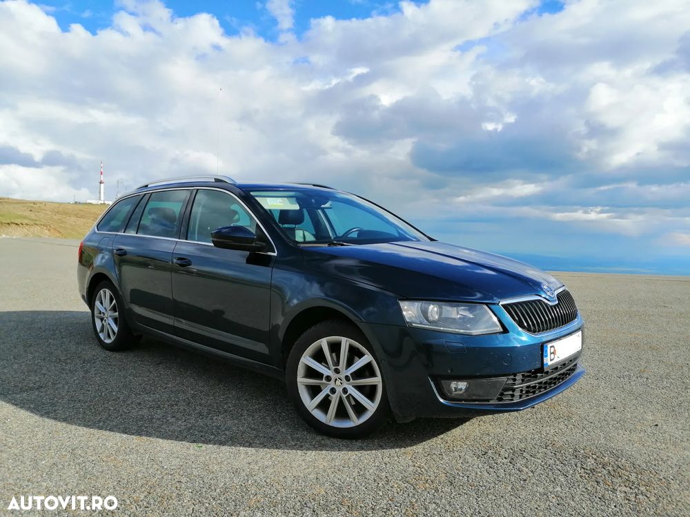 Skoda Octavia 1.6 TDI ELEGANCE DSG - 1