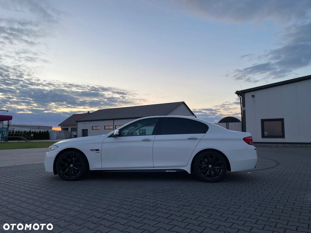 BMW Seria 5 535d xDrive - 6