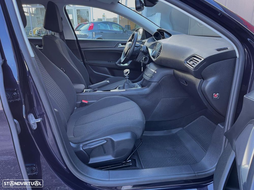 Peugeot 308 1.5 BlueHDi Style - 27