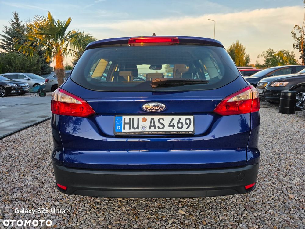 Ford Focus Turnier 1.6 TDCi ECOnetic 99g Start-Stopp-Sy SYNC Edition - 11