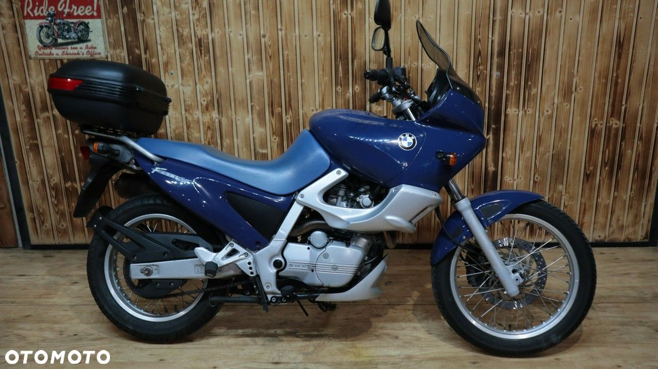BMW F