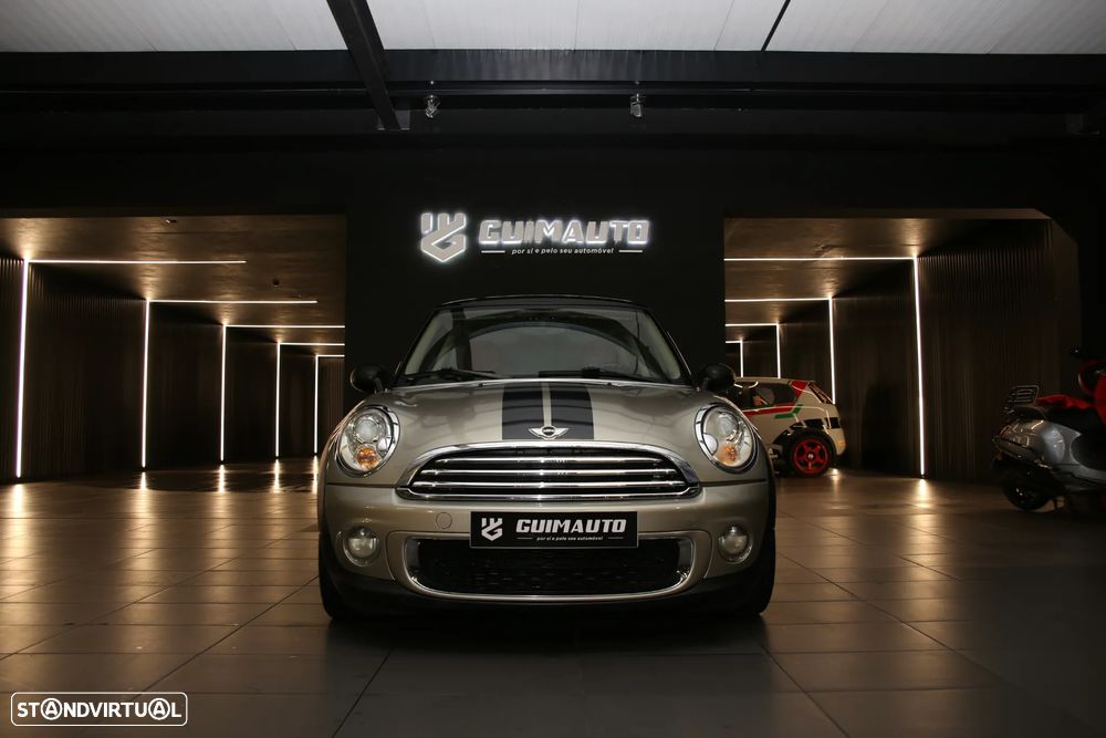 MINI 3 Portas Cooper D - 3