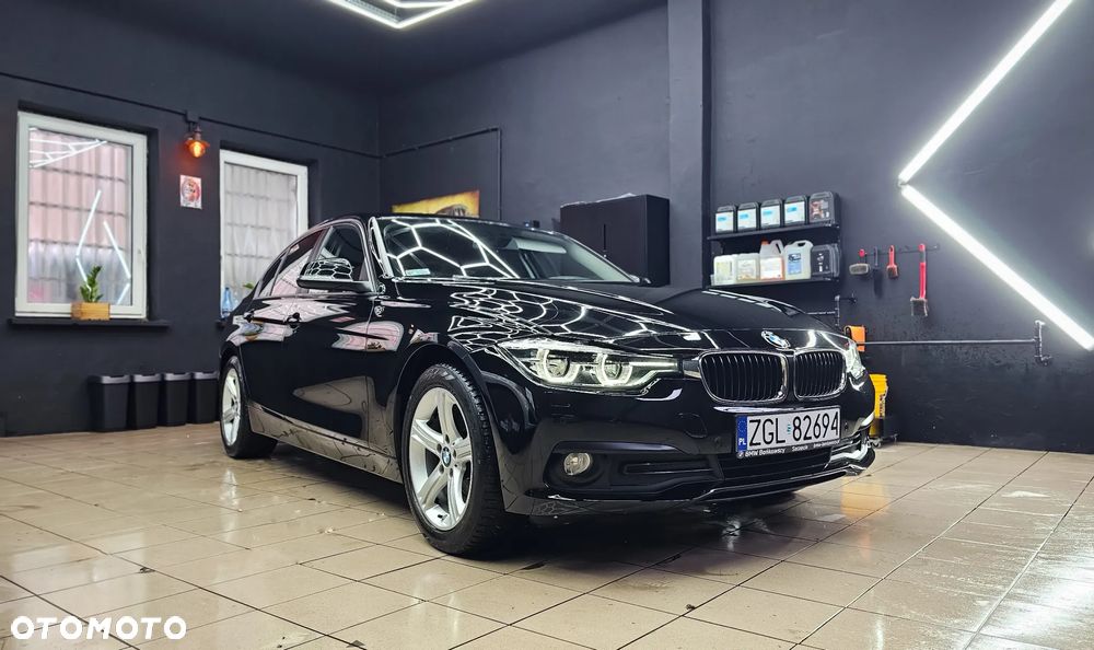 BMW Seria 3 316d - 1