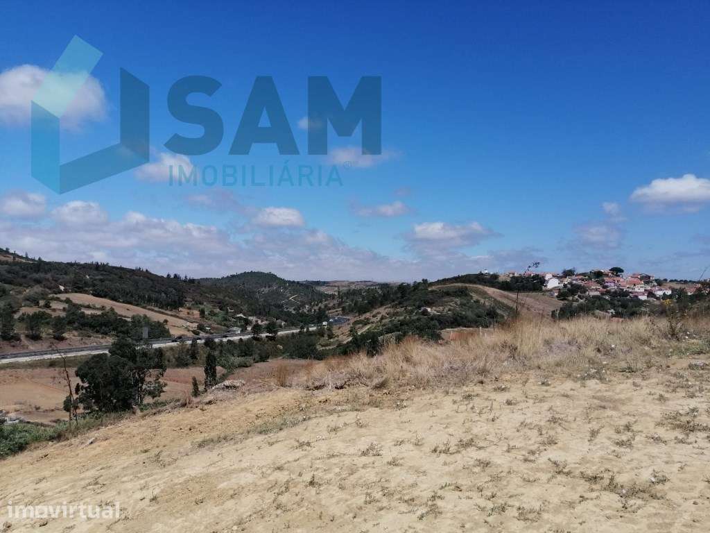 Propriedade ampla com casa para renovar 44.000 m2 Torres Vedras - Grande imagem: 5/27