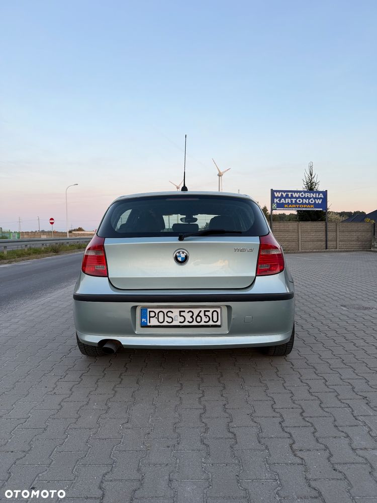 BMW Seria 1 118d - 8