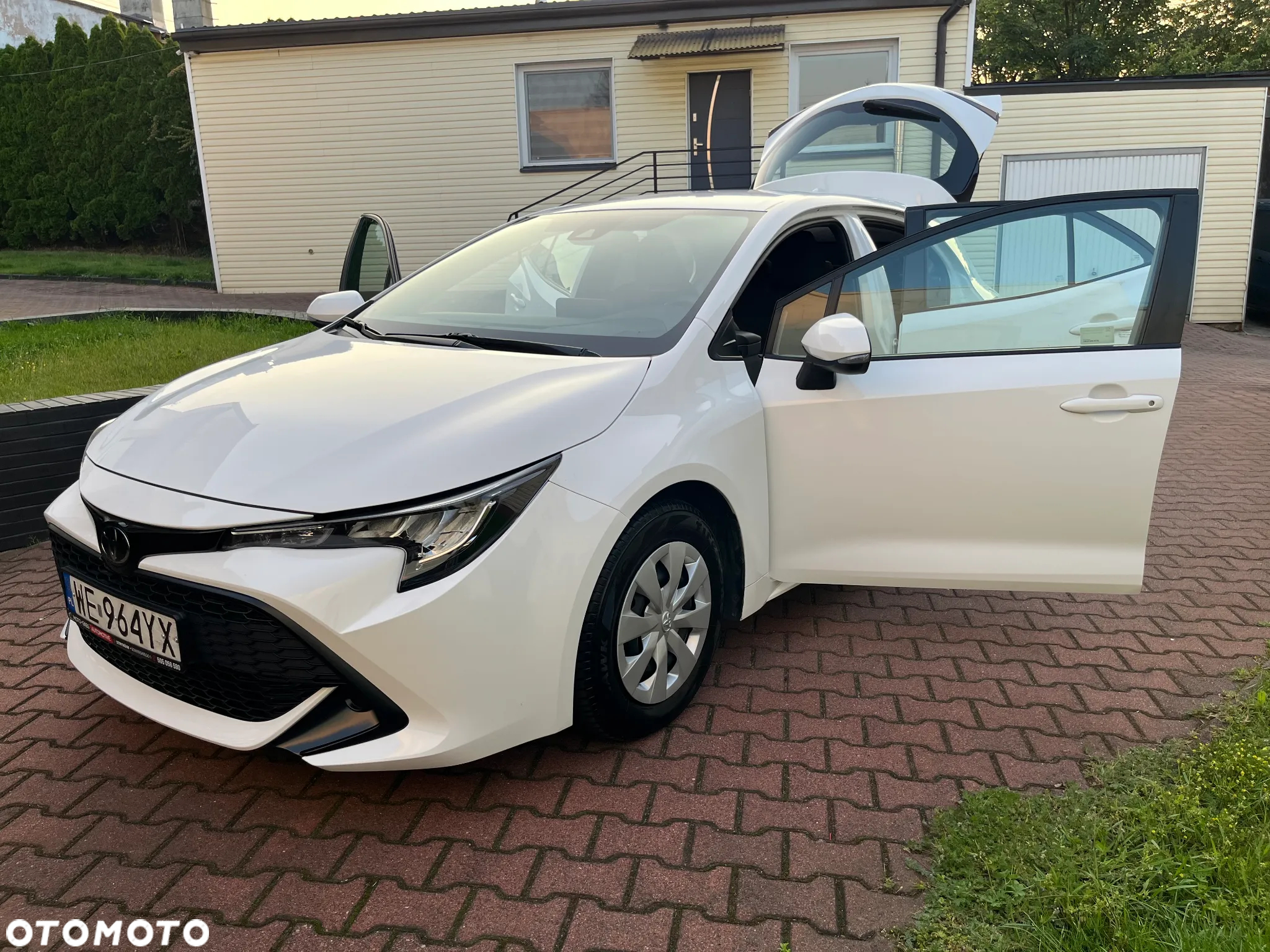 Toyota Corolla 1.2 T Active - 27