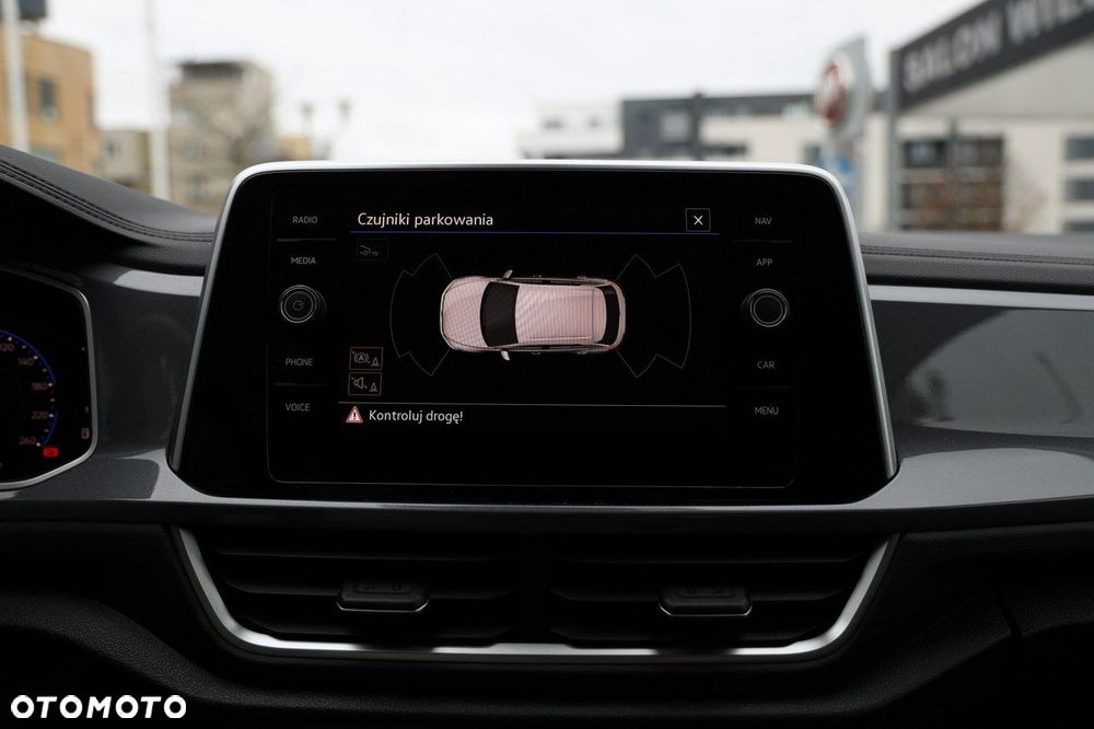 Volkswagen T-Roc 2.0 TDI SCR Style DSG - 23