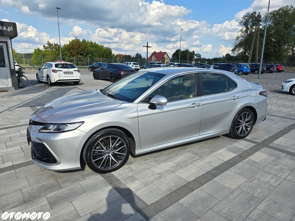 Toyota Camry 2.5 Hybrid Executive CVT - 8