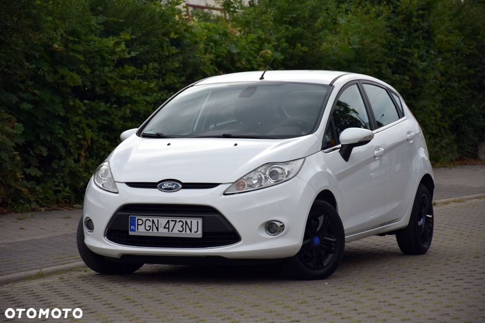 Ford Fiesta 1.25 Celebration - 2