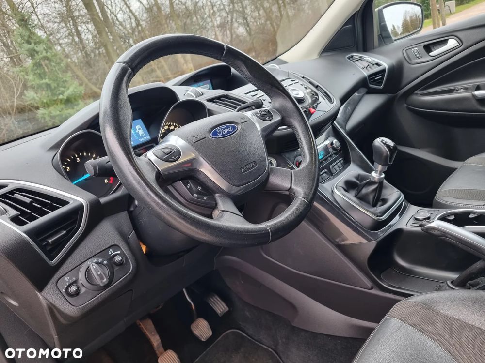 Ford Kuga 2.0 TDCi Titanium - 26