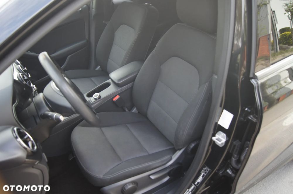 Mercedes-Benz Klasa B 180 CDI (BlueEFFICIENCY) - 17