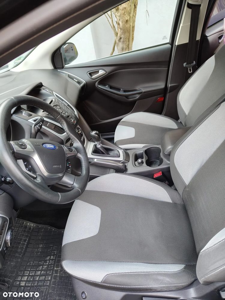 Ford Focus 2.0 TDCi Trend - 6