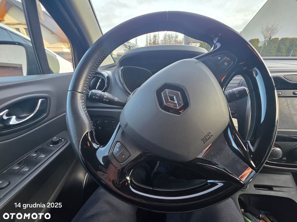 Renault Captur - 10
