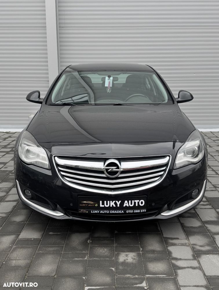 Opel Insignia - 10