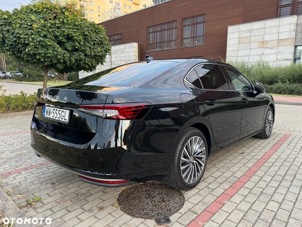 Skoda Superb 2.0 TDI SCR L&K DSG - 4