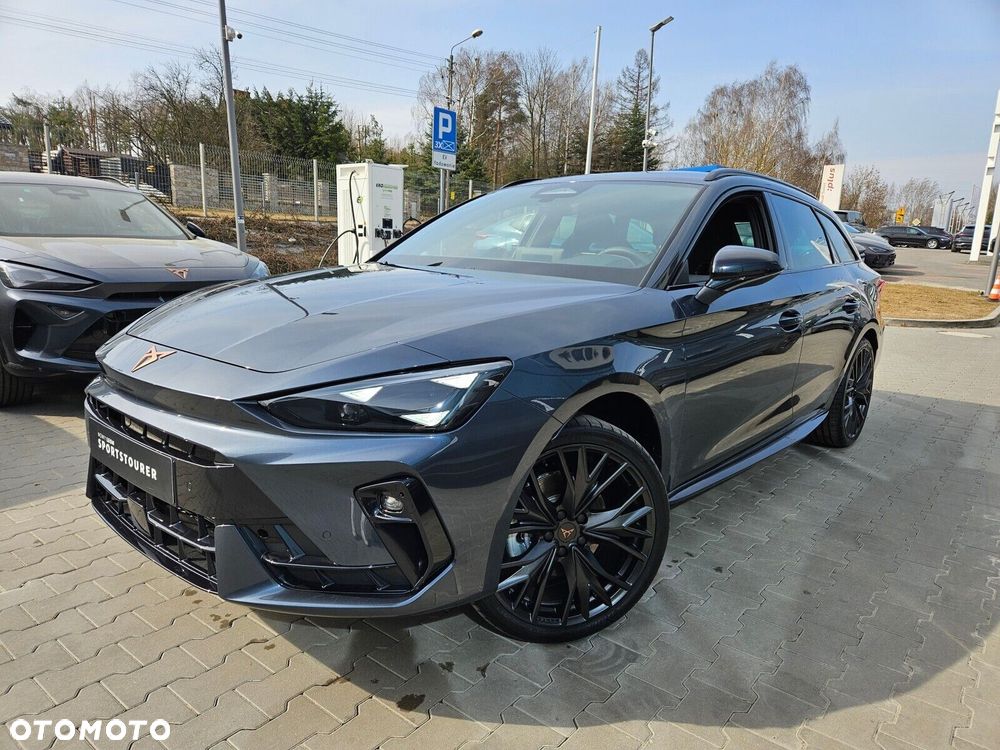 Cupra Leon Sportstourer 2.0 TSI 4Drive DSG - 4