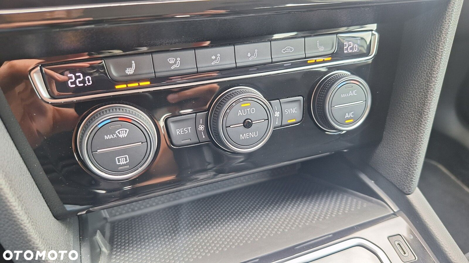 Volkswagen Passat 2.0 TDI EVO Elegance DSG - 33