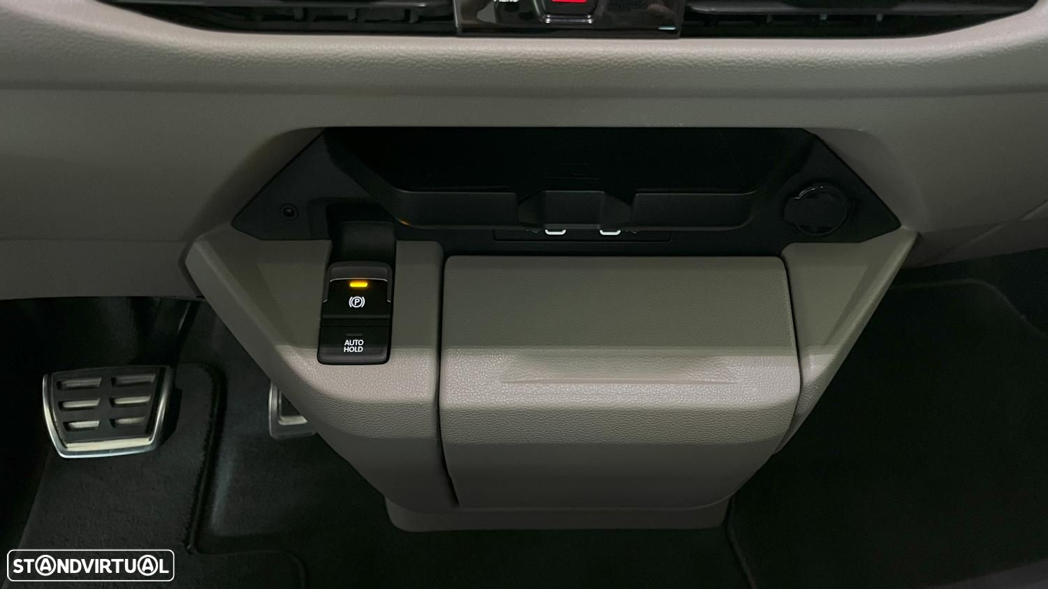 VW Multivan 2.0 TDI Style Longa DSG - 22