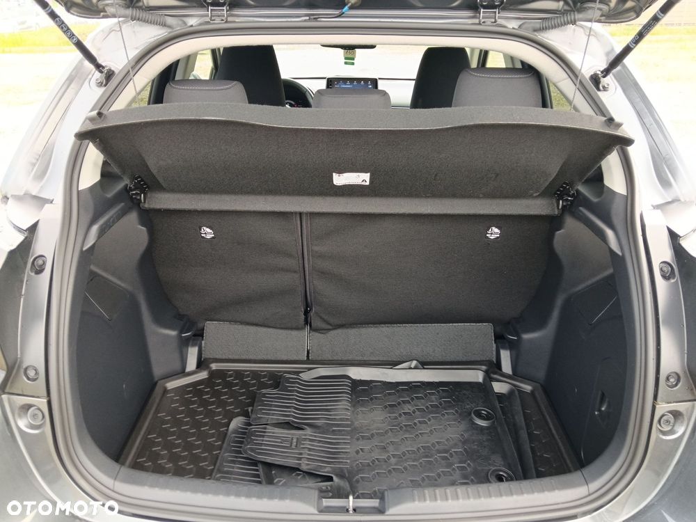 Toyota Yaris Hybrid 1.5 Style - 13