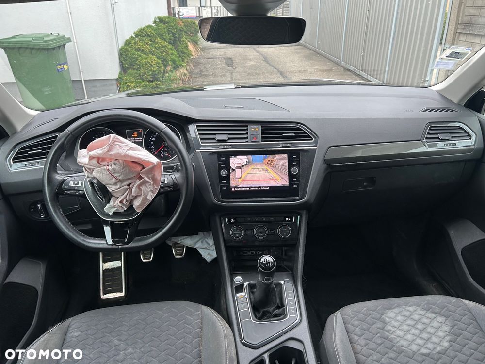 Volkswagen Tiguan 2.0 TDI SCR (BlueMotion Technology) Comfortline - 14