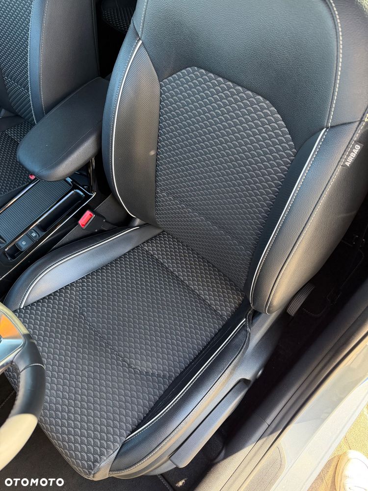 Kia Ceed 1.5 T-GDI Business Line - 9