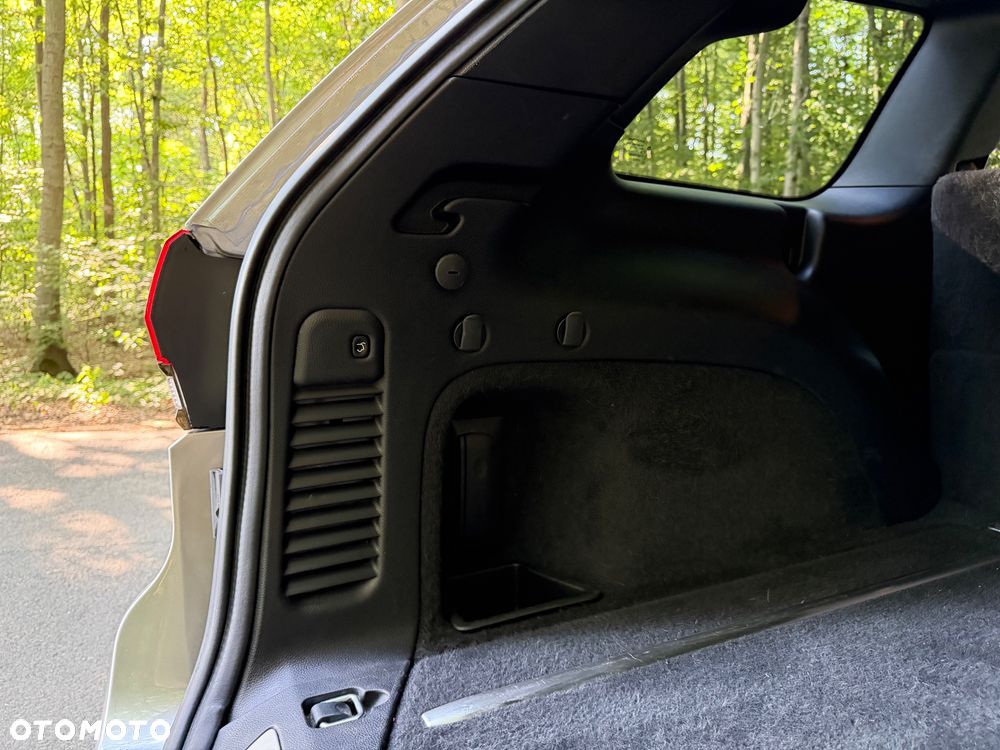 Jeep Grand Cherokee 5.7 V8 Overland Summit - 14
