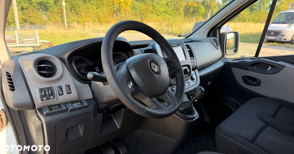 Renault Trafic - 34