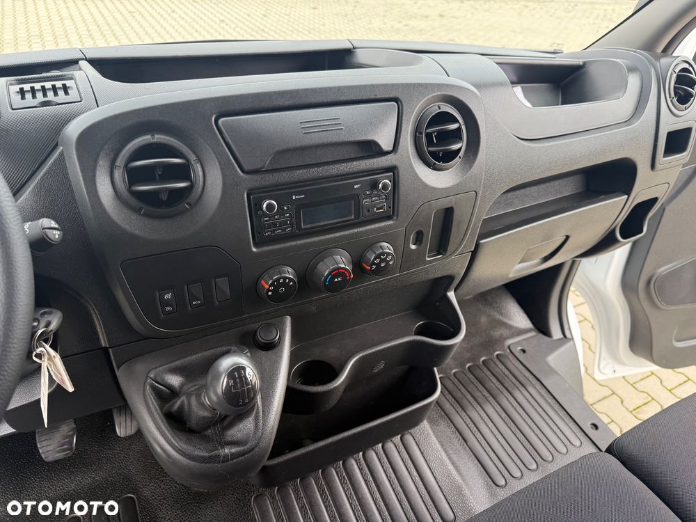 Renault MASTER 125 / PODNOŚNIK KOSZOWY / ZWYŻKA / KLUBB K32 / KLIMATYZACJA / Z FRANCJI / STAN BDB / / / - 32
