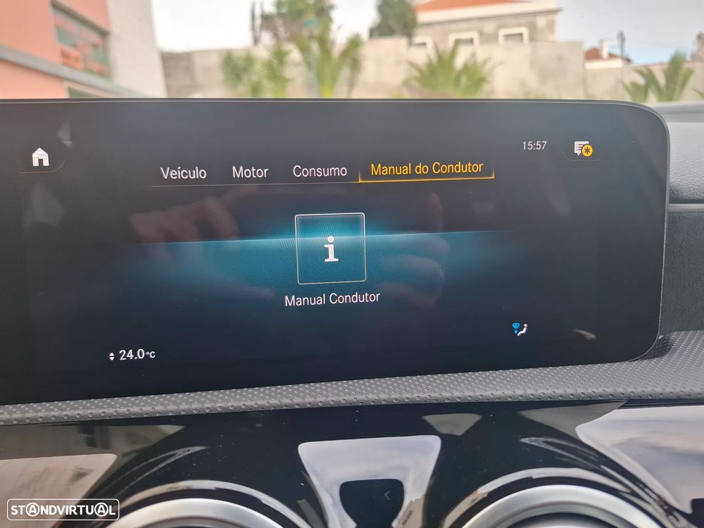 Mercedes-Benz A 200 7G-DCT AMG Line - 24