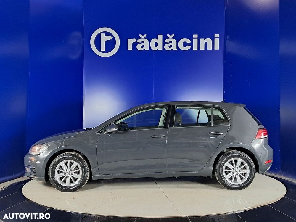 Volkswagen Golf - 12